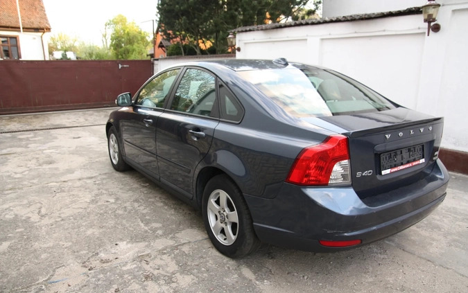 Volvo S40 cena 13800 przebieg: 163000, rok produkcji 2010 z Trzcianka małe 326